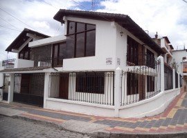 Casa Residencial de Venta en Otavalo