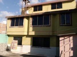 Casa Rentera de Venta en Riobamba-Ecuador