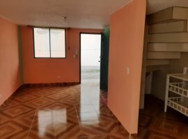 Casa de Venta en Carapungo en Conjunto Privado