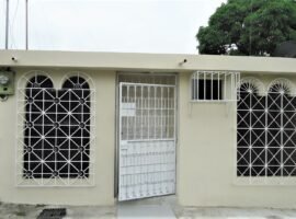 Casa de Alquiler en Cdla MONTEBELLO Guayaquil