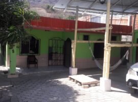Vendo hermosa y amplia casa en Bahía de Caráquez, Ecuador