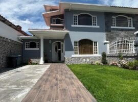 Jardines de la Pampa, Pomasqui
