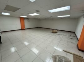 Edificio La Previsora ubicado en la Av. Amazonas 1014 y Av. Naciones Unidas