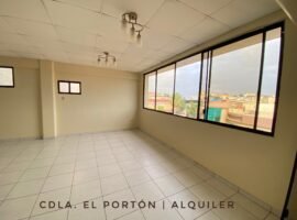 AMPLIO DEPARTAMENTO EN ALQUILER - CDLA. EL PORTÓN (LOMAS DE URDESA)