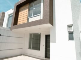 VENDO VIVIENDA POR REMATE