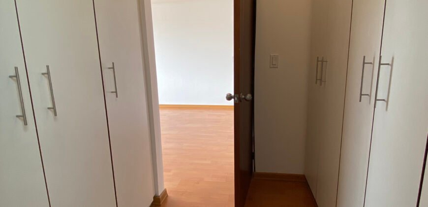 Modesto Chavez y Av. Jaime Roldos Aguilera, Conjunto Solaqua, Quito, Ec