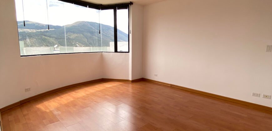 Modesto Chavez y Av. Jaime Roldos Aguilera, Conjunto Solaqua, Quito, Ec