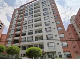 Calle Ignacio Bossano y pasaje panorama detrás de CNE
