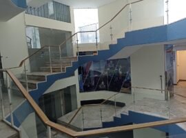 Quito, Gil Ramírez Dávalos y Av. Amazonas