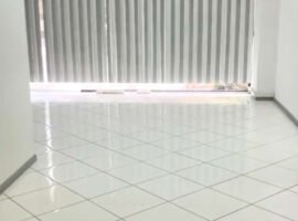 Checoslovaquia y Suiza, sector República del Salvador.